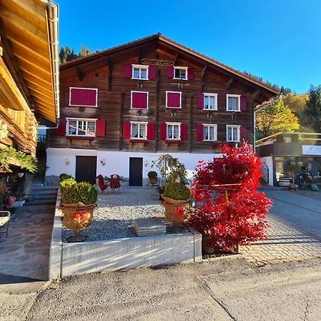 Chesa Prema Bed & Breakfast - Restaurant Дізентіс Екстер'єр фото