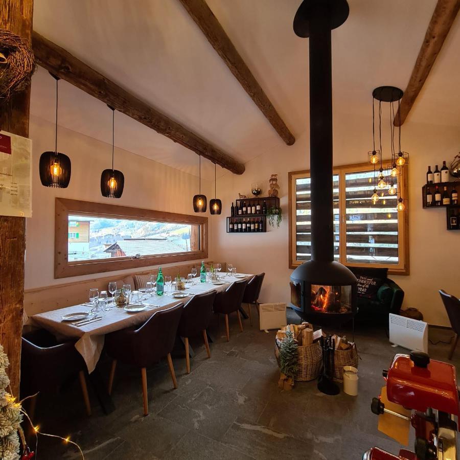 Chesa Prema Bed & Breakfast - Restaurant Дізентіс Екстер'єр фото
